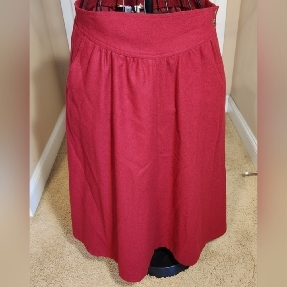 Summit Sportwear Size 16 Burgundy Skirt Pleats w/ Pockets VTG‎ USA Made Modest